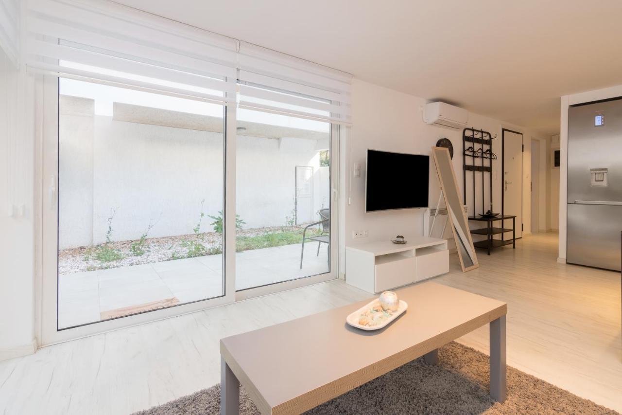 Apartment For 3 Ppl In Varkiza Luaran gambar